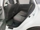 Toyota Auris Touring Sports bei Gebrauchtwagen.expert - Abbildung (8 / 15)