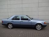 Mercedes-Benz 260 bei Gebrauchtwagen.expert - Abbildung (7 / 15)