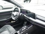 VW Golf VIII bei Gebrauchtwagen.expert - Abbildung (10 / 14)