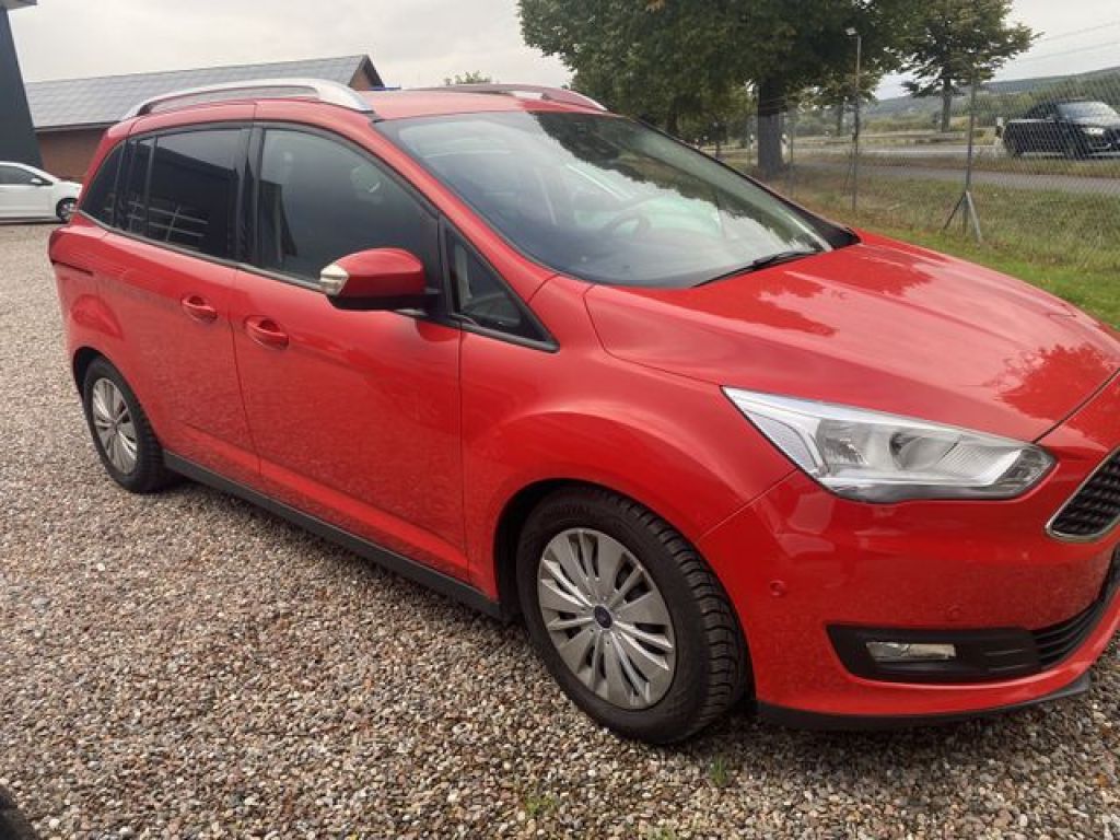 Ford C-MAX bei Gebrauchtwagen.expert - Hauptabbildung Ford C-MAX bei Gebrauchtwagen.expert - Hauptabbildung