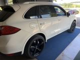 Porsche Cayenne bei Gebrauchtwagen.expert - Abbildung (2 / 5) Porsche Cayenne bei Gebrauchtwagen.expert - Abbildung (2 / 5)