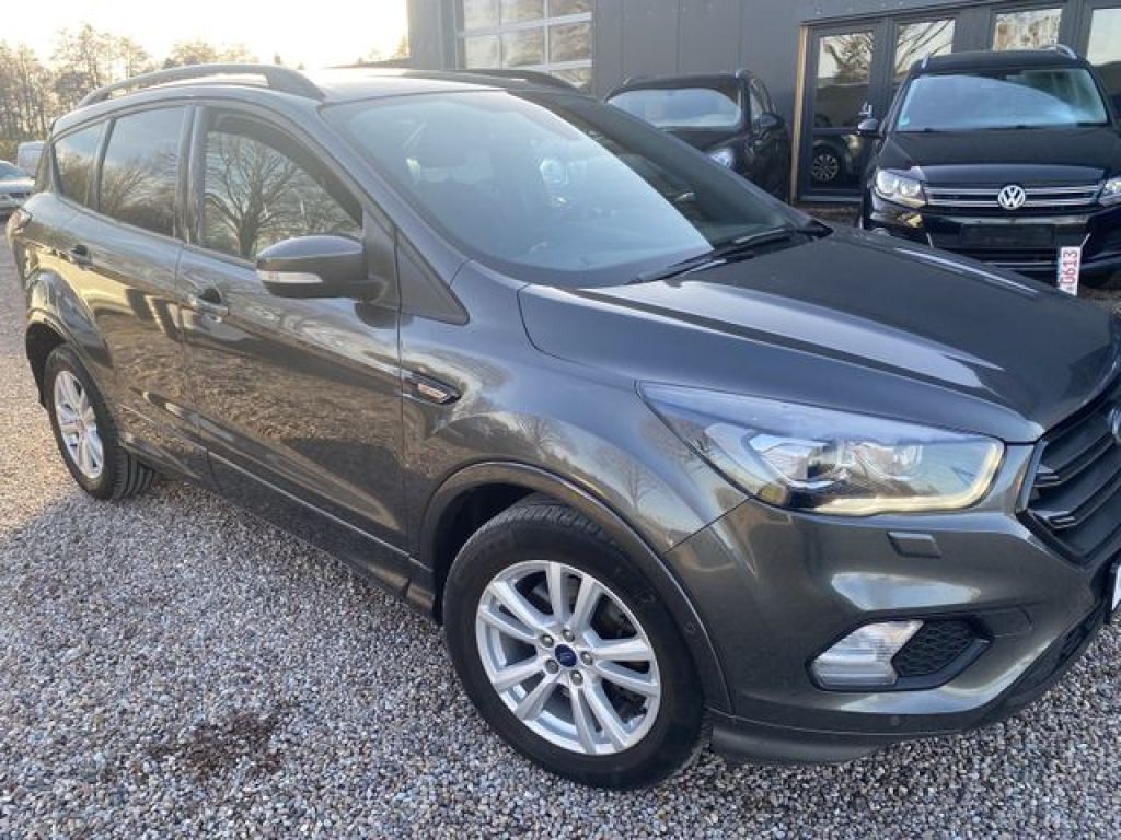 Ford Kuga bei Gebrauchtwagen.expert - Hauptabbildung Ford Kuga bei Gebrauchtwagen.expert - Hauptabbildung