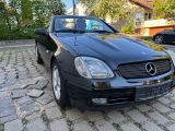 Mercedes-Benz SLK-Klasse bei Gebrauchtwagen.expert - Abbildung (2 / 7) Mercedes-Benz SLK-Klasse bei Gebrauchtwagen.expert - Abbildung (2 / 7)