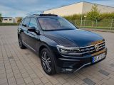 VW Tiguan bei Gebrauchtwagen.expert - Abbildung (2 / 15)