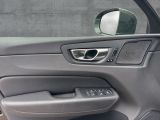 Volvo XC60 bei Gebrauchtwagen.expert - Abbildung (15 / 15) Volvo XC60 bei Gebrauchtwagen.expert - Abbildung (15 / 15)