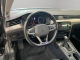 VW Passat bei Gebrauchtwagen.expert - Abbildung (4 / 15) VW Passat bei Gebrauchtwagen.expert - Abbildung (4 / 15)