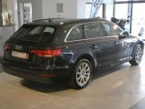 Audi A4 bei Gebrauchtwagen.expert - Abbildung (4 / 15)
