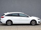 Hyundai i30 cw bei Gebrauchtwagen.expert - Abbildung (4 / 15)