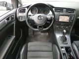 VW Golf bei Gebrauchtwagen.expert - Abbildung (12 / 15) VW Golf bei Gebrauchtwagen.expert - Abbildung (12 / 15)