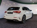 Mercedes-Benz A-Klasse bei Gebrauchtwagen.expert - Abbildung (4 / 15) Mercedes-Benz A-Klasse bei Gebrauchtwagen.expert - Abbildung (4 / 15)