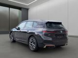 BMW iX bei Gebrauchtwagen.expert - Abbildung (5 / 15) BMW iX bei Gebrauchtwagen.expert - Abbildung (5 / 15)
