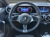 Mercedes-Benz A bei Gebrauchtwagen.expert - Abbildung (12 / 15) Mercedes-Benz A bei Gebrauchtwagen.expert - Abbildung (12 / 15)