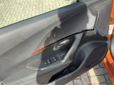 Peugeot 2008 bei Gebrauchtwagen.expert - Abbildung (8 / 15)