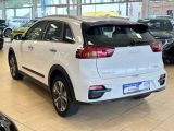 Kia Niro bei Gebrauchtwagen.expert - Abbildung (4 / 15)