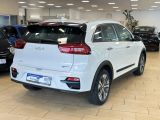Kia Niro bei Gebrauchtwagen.expert - Abbildung (6 / 15)