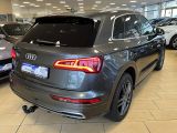 Audi Q5 bei Gebrauchtwagen.expert - Abbildung (4 / 15) Audi Q5 bei Gebrauchtwagen.expert - Abbildung (4 / 15)