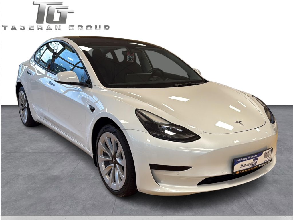 Tesla Model 3 bei Gebrauchtwagen.expert - Hauptabbildung Tesla Model 3 bei Gebrauchtwagen.expert - Hauptabbildung