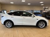 Tesla Model Y bei Gebrauchtwagen.expert - Abbildung (7 / 15)