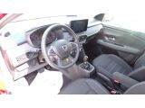 Dacia Sandero bei Gebrauchtwagen.expert - Abbildung (3 / 6)