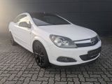 Opel Astra bei Gebrauchtwagen.expert - Abbildung (2 / 15)