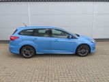 Ford Focus Turnier bei Gebrauchtwagen.expert - Abbildung (4 / 15)