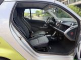 Smart smart fortwo bei Gebrauchtwagen.expert - Abbildung (14 / 15) Smart smart fortwo bei Gebrauchtwagen.expert - Abbildung (14 / 15)