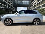 Porsche Cayenne bei Gebrauchtwagen.expert - Abbildung (3 / 15) Porsche Cayenne bei Gebrauchtwagen.expert - Abbildung (3 / 15)