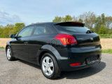 Kia Ceed bei Gebrauchtwagen.expert - Abbildung (3 / 15) Kia Ceed bei Gebrauchtwagen.expert - Abbildung (3 / 15)