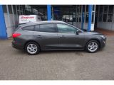 Ford Focus Turnier bei Gebrauchtwagen.expert - Abbildung (3 / 15)