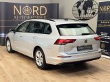 VW Golf bei Gebrauchtwagen.expert - Abbildung (8 / 10) VW Golf bei Gebrauchtwagen.expert - Abbildung (8 / 10)