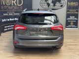 Ford Focus Turnier bei Gebrauchtwagen.expert - Abbildung (8 / 10)