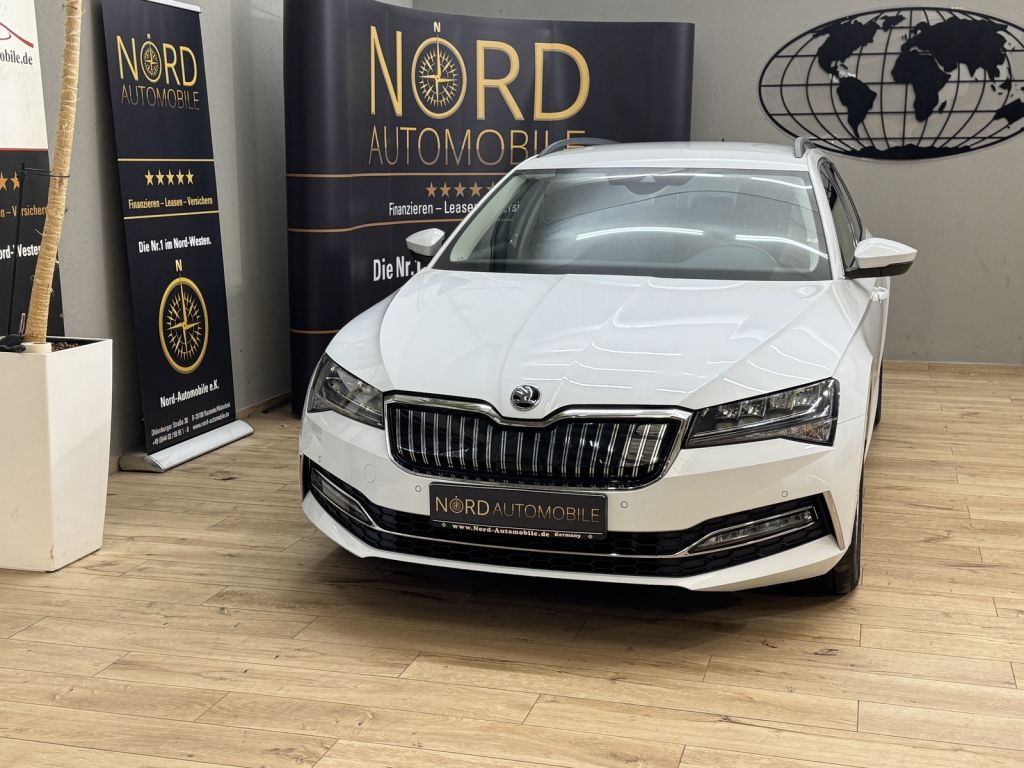 Skoda Superb bei Gebrauchtwagen.expert - Hauptabbildung Skoda Superb bei Gebrauchtwagen.expert - Hauptabbildung