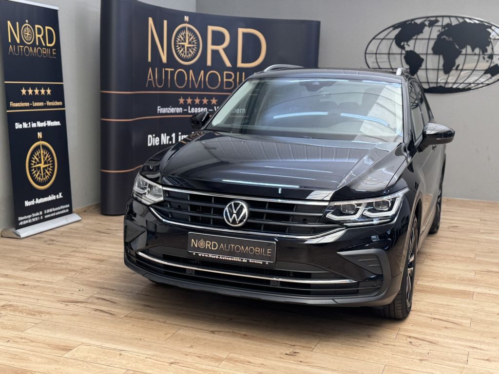 VW Tiguan bei Gebrauchtwagen.expert - Hauptabbildung VW Tiguan bei Gebrauchtwagen.expert - Hauptabbildung