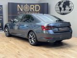 Skoda Superb bei Gebrauchtwagen.expert - Abbildung (9 / 10) Skoda Superb bei Gebrauchtwagen.expert - Abbildung (9 / 10)