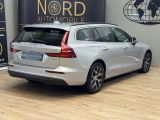 Volvo V60 bei Gebrauchtwagen.expert - Abbildung (10 / 10) Volvo V60 bei Gebrauchtwagen.expert - Abbildung (10 / 10)