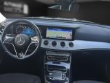 Mercedes-Benz E-Klasse bei Gebrauchtwagen.expert - Abbildung (12 / 15)