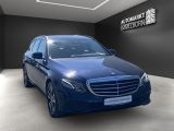 Mercedes-Benz E-Klasse bei Gebrauchtwagen.expert - Abbildung (2 / 15)