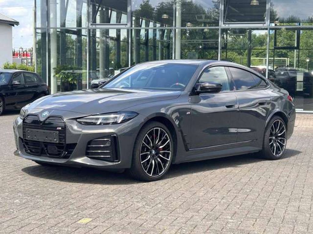 BMW i4 bei Gebrauchtwagen.expert - Hauptabbildung BMW i4 bei Gebrauchtwagen.expert - Hauptabbildung