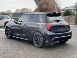 Mini Cooper S bei Gebrauchtwagen.expert - Abbildung (4 / 15) Mini Cooper S bei Gebrauchtwagen.expert - Abbildung (4 / 15)