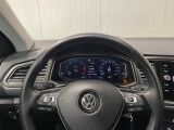 VW T-Roc bei Gebrauchtwagen.expert - Abbildung (14 / 15)