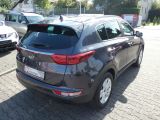 Kia Sportage bei Gebrauchtwagen.expert - Abbildung (8 / 15)