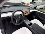 Tesla Model Y bei Gebrauchtwagen.expert - Abbildung (13 / 15)