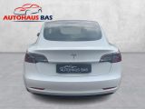 Tesla Model 3 bei Gebrauchtwagen.expert - Abbildung (8 / 15) Tesla Model 3 bei Gebrauchtwagen.expert - Abbildung (8 / 15)
