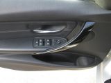 BMW 3er bei Gebrauchtwagen.expert - Abbildung (12 / 15)