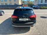 Ford Focus Turnier bei Gebrauchtwagen.expert - Abbildung (6 / 15) Ford Focus Turnier bei Gebrauchtwagen.expert - Abbildung (6 / 15)