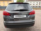 Ford Focus Turnier bei Gebrauchtwagen.expert - Abbildung (6 / 15)