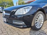 Mercedes-Benz SLK-Klasse bei Gebrauchtwagen.expert - Abbildung (4 / 15)