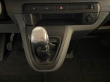 Opel Vivaro bei Gebrauchtwagen.expert - Abbildung (14 / 15)