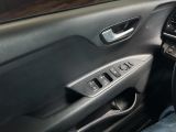 Kia Stonic bei Gebrauchtwagen.expert - Abbildung (12 / 15) Kia Stonic bei Gebrauchtwagen.expert - Abbildung (12 / 15)