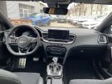 Kia XCeed bei Gebrauchtwagen.expert - Abbildung (7 / 15)